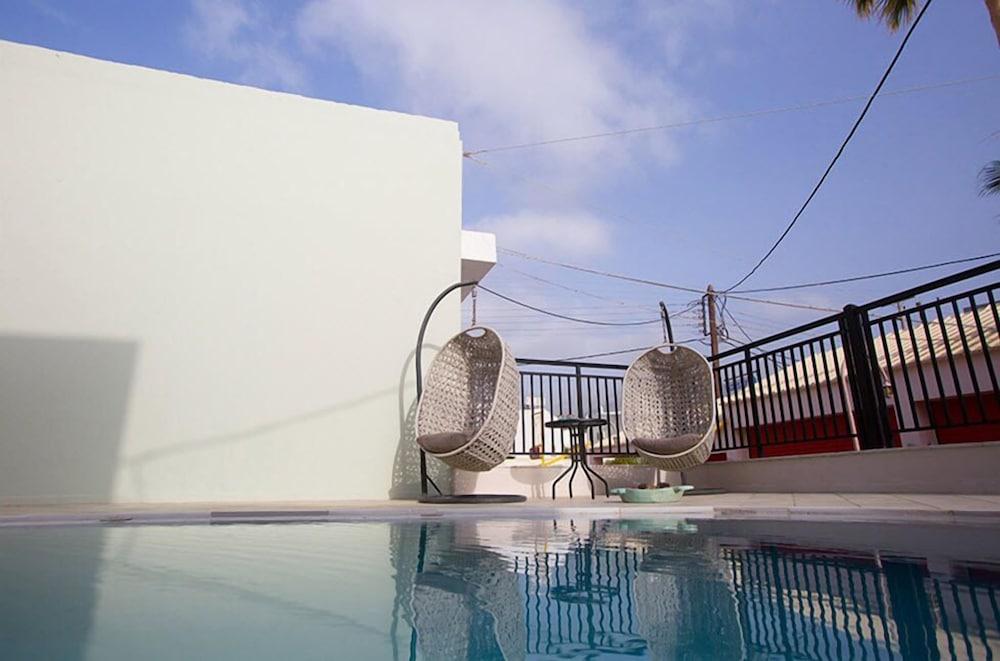 Malia Central Apartments Extérieur photo